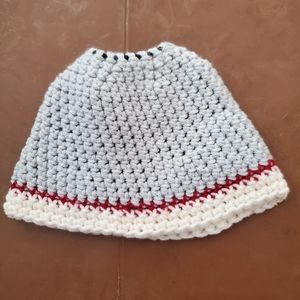 HANDMADE CROCHETED NEW CHILD'S PONYTAIL HAT